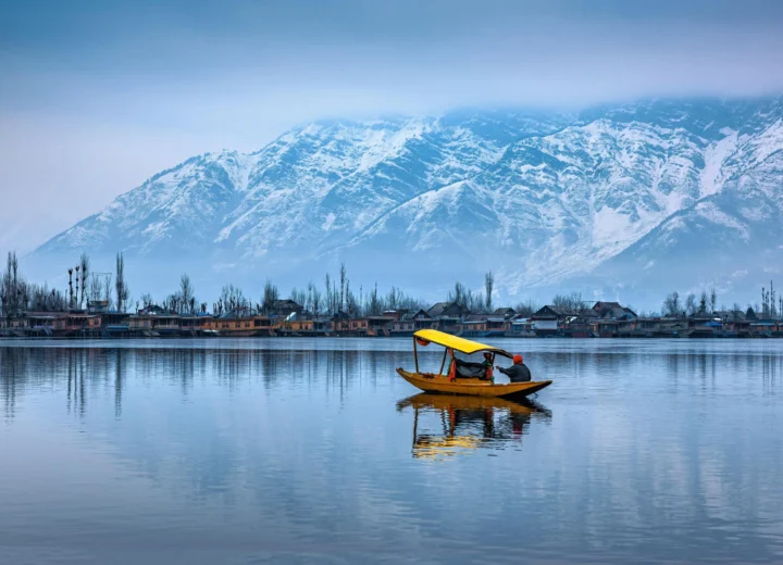 Kashmir Paradise Tour – 3 Nights 4 Days | Srinagar, Gulmarg & Pahalgam